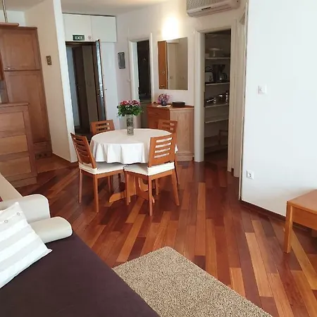 Maria - Free Garage Apartman *